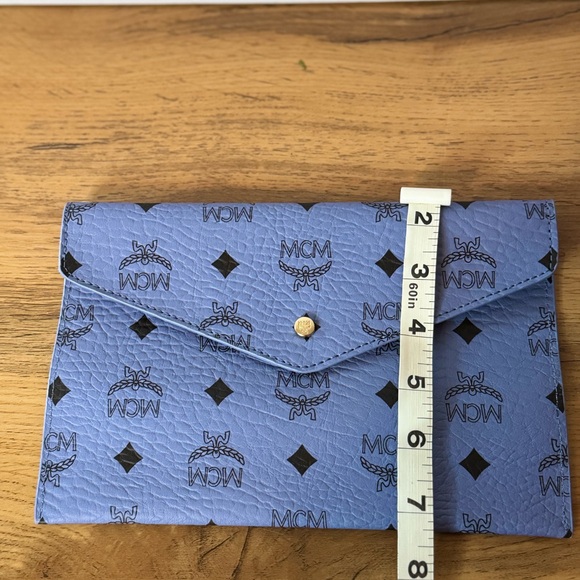 Authentic MCM Envelope Pouch Clutch Blue Visetos GWP - Picture 4 of 5